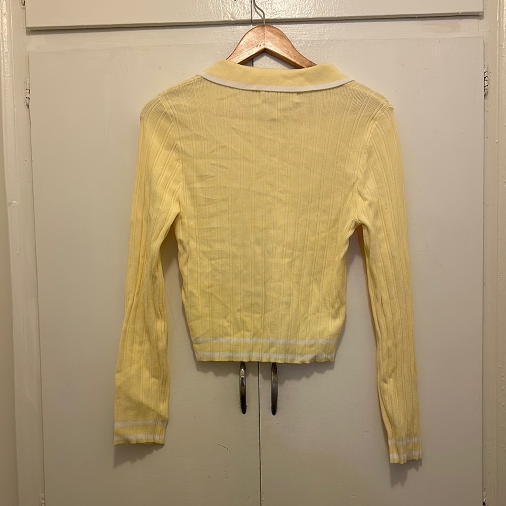 Yellow Long Sleeve Cropped Button Down - Picture 4 of 7